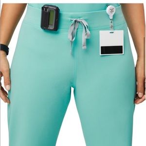 Wear Figs Livingston™ Basic Scrub Pants Aqua